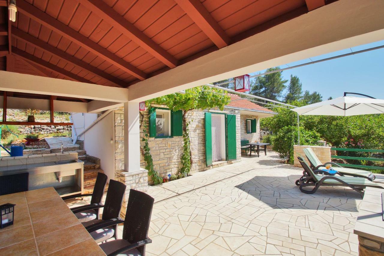 וולה לוקה Holiday Home Liberan מראה חיצוני תמונה